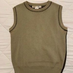 Women’s Green Vest